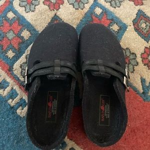 Black wool Haflinger clogs size 40
